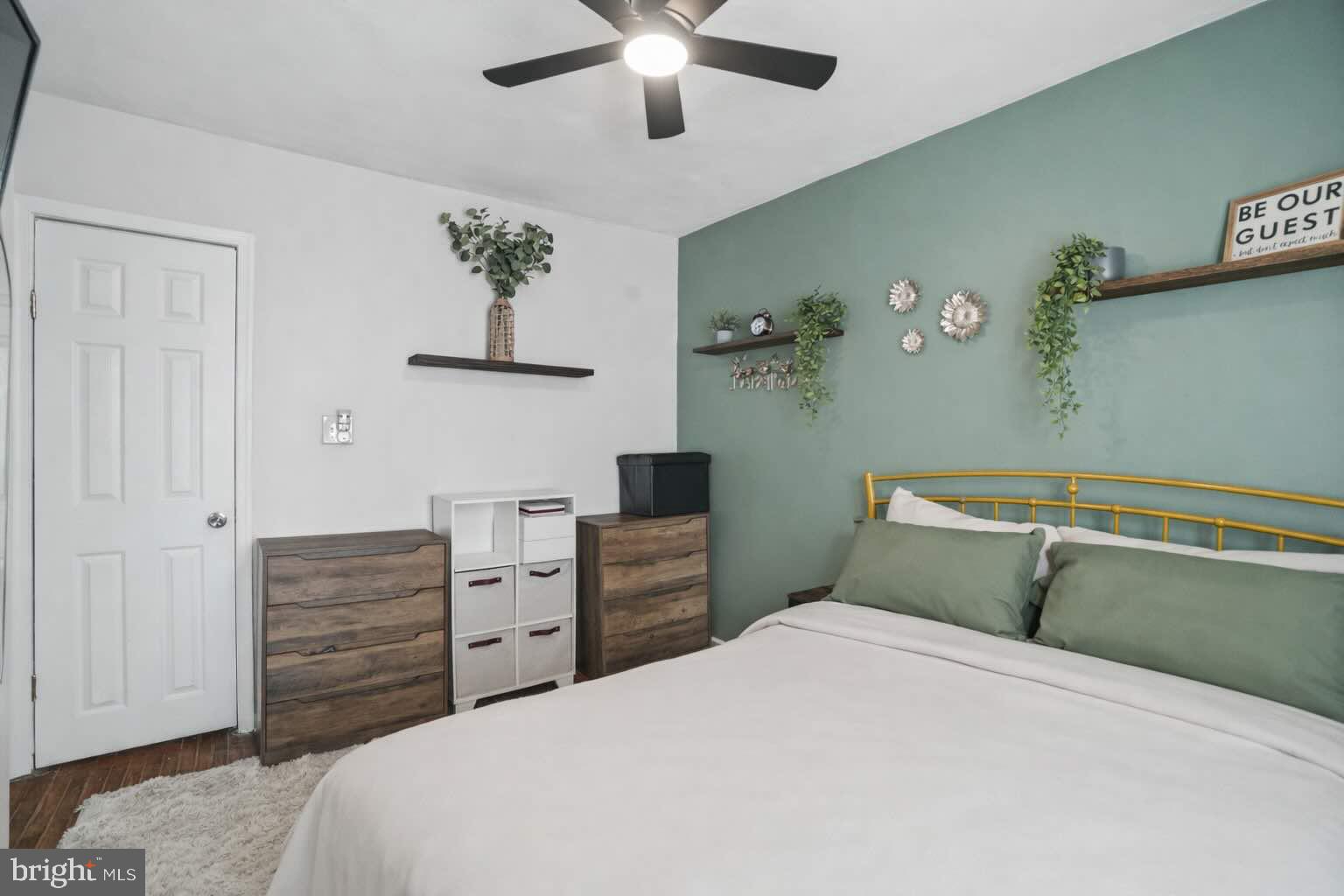 GARDEN CITY - Residential