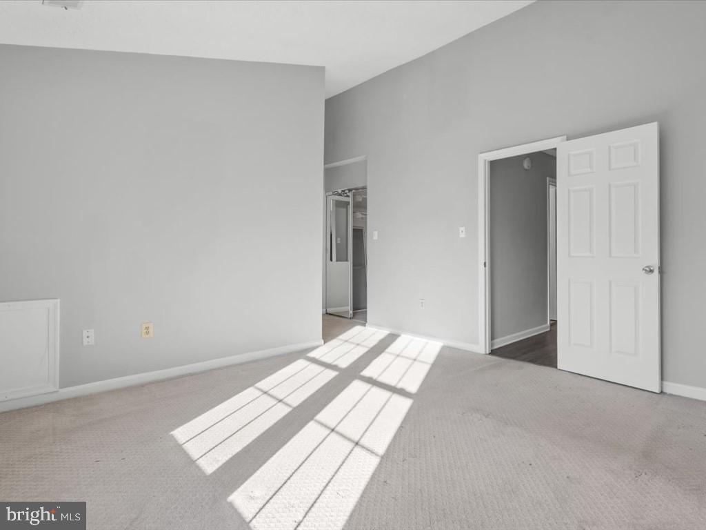 LAKE RIDGE - MOHICAN - Residential