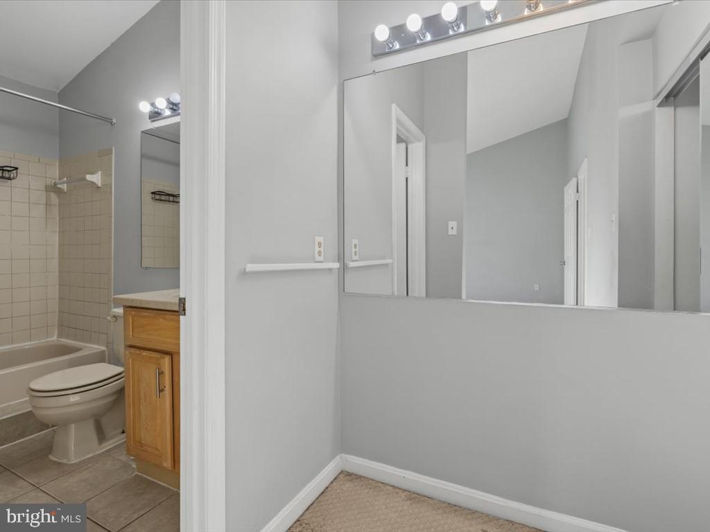 LAKE RIDGE - MOHICAN - Residential