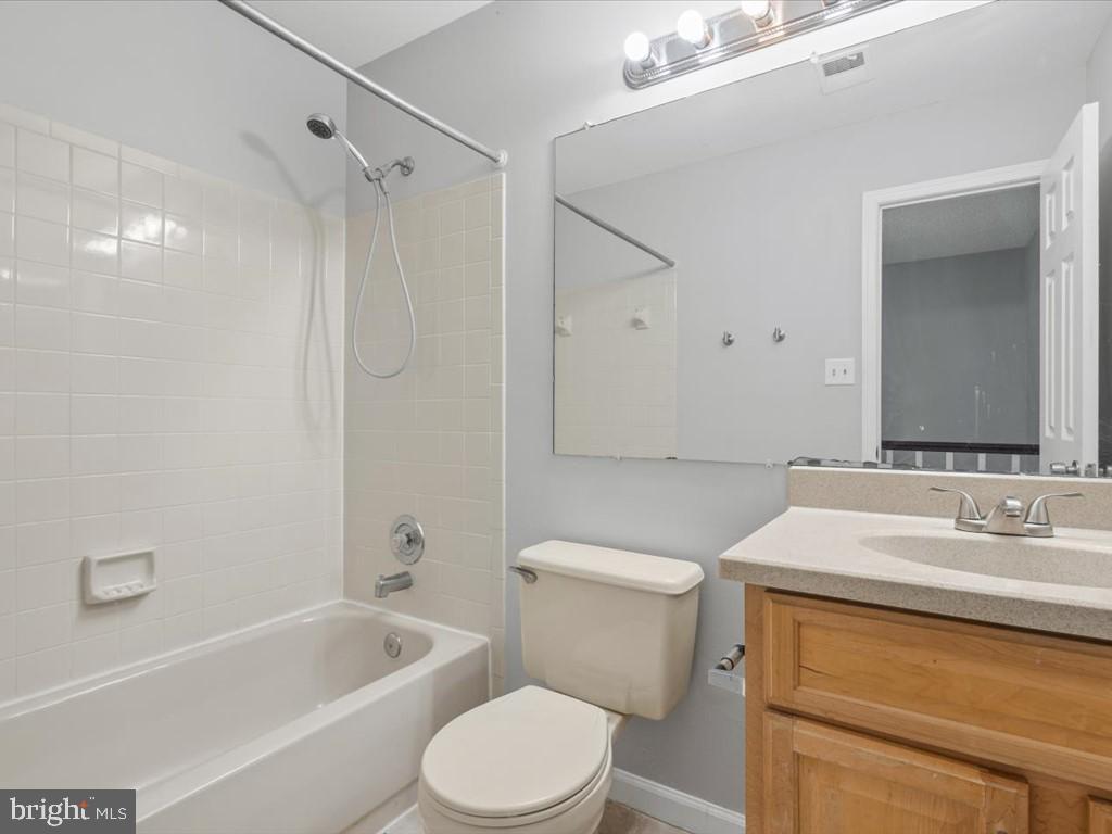 LAKE RIDGE - MOHICAN - Residential