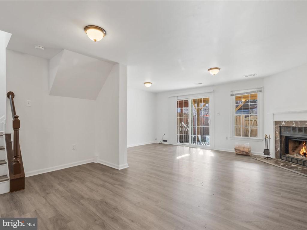 LAKE RIDGE - MOHICAN - Residential