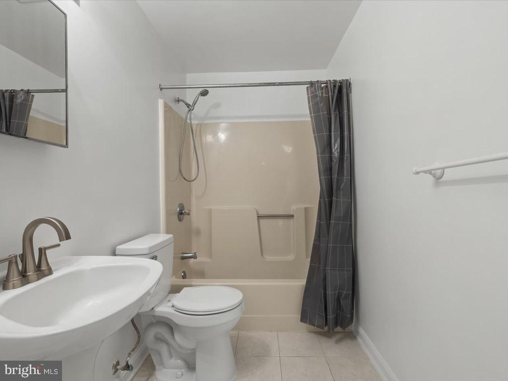 LAKE RIDGE - MOHICAN - Residential