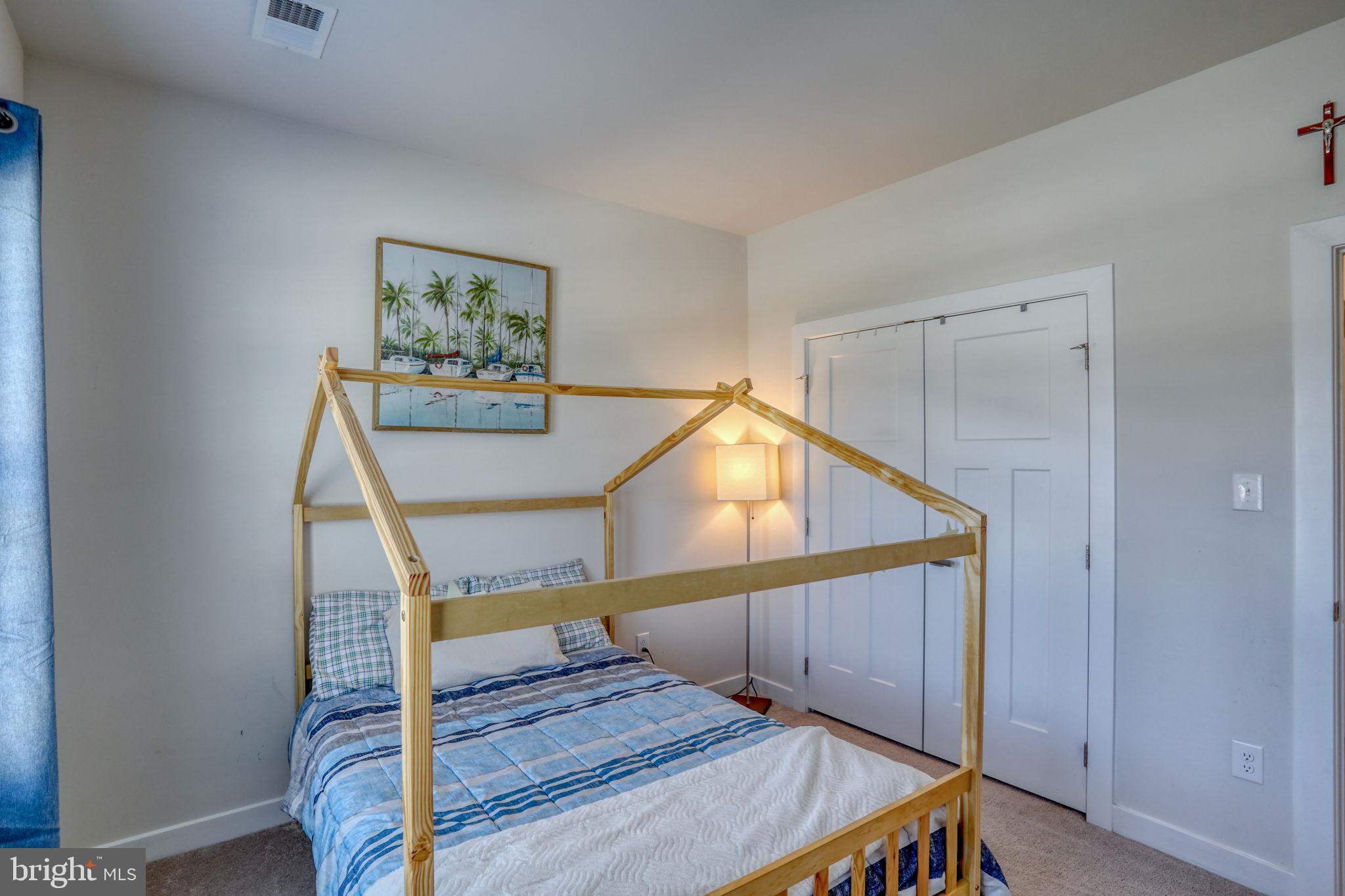 SPRING BREEZE - Residential