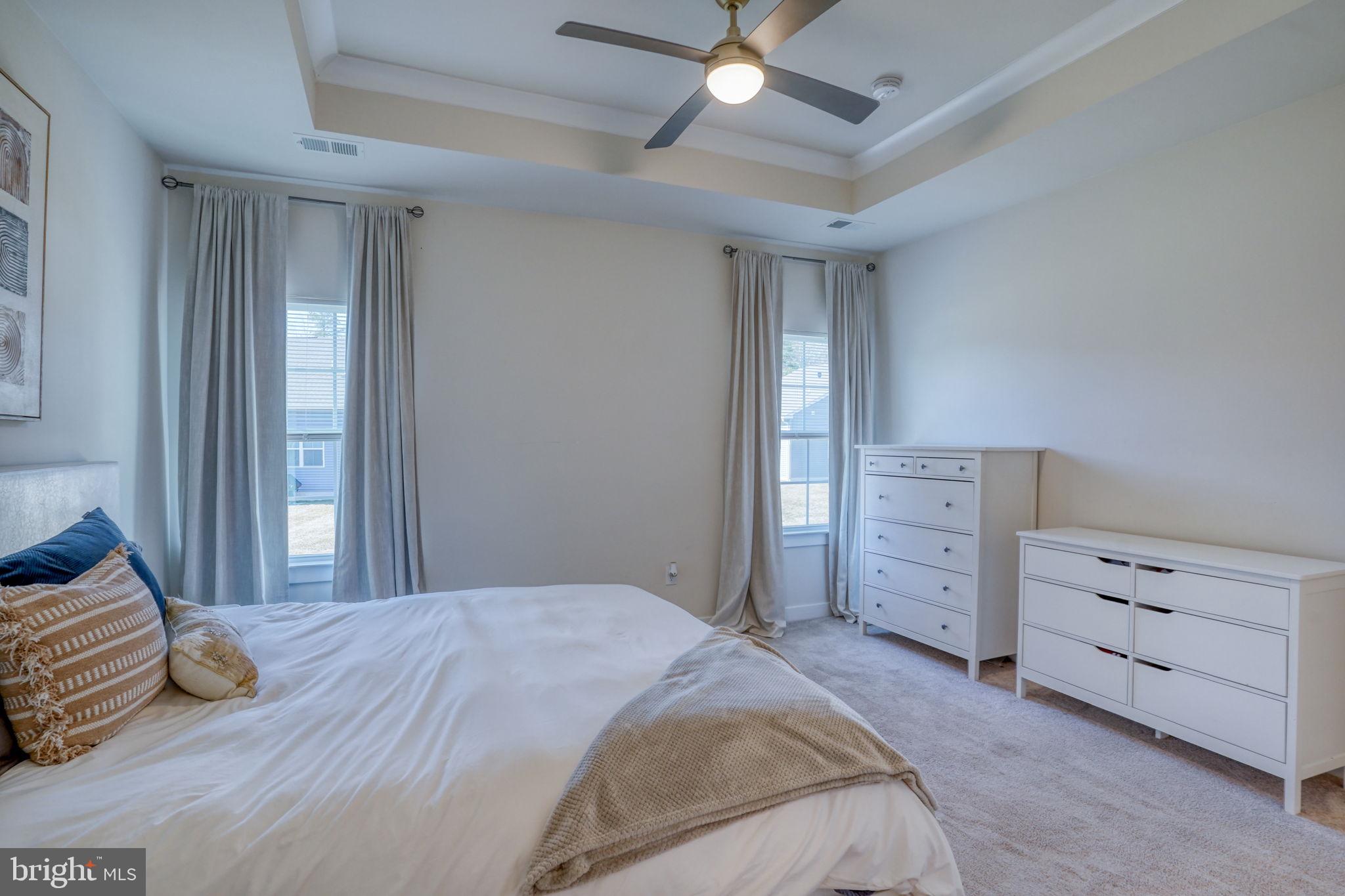 SPRING BREEZE - Residential