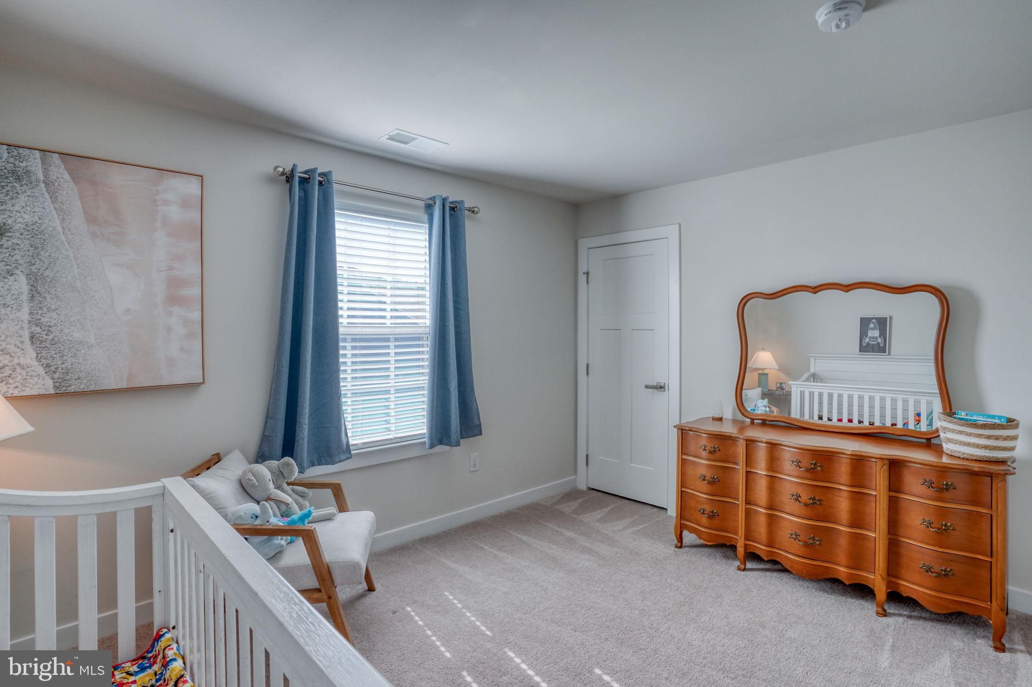 SPRING BREEZE - Residential