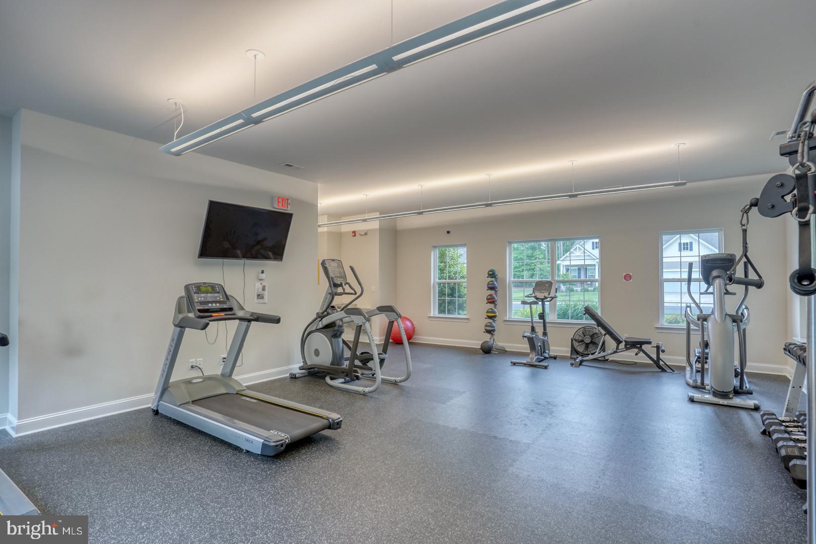 SPRING BREEZE - Residential