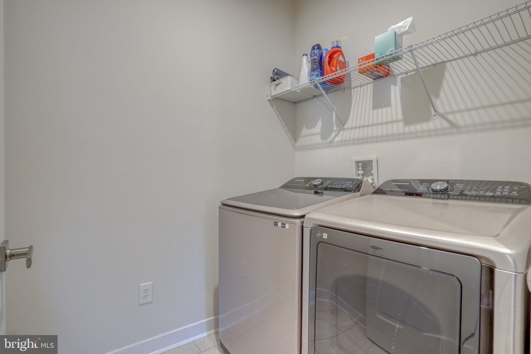 SPRING BREEZE - Residential