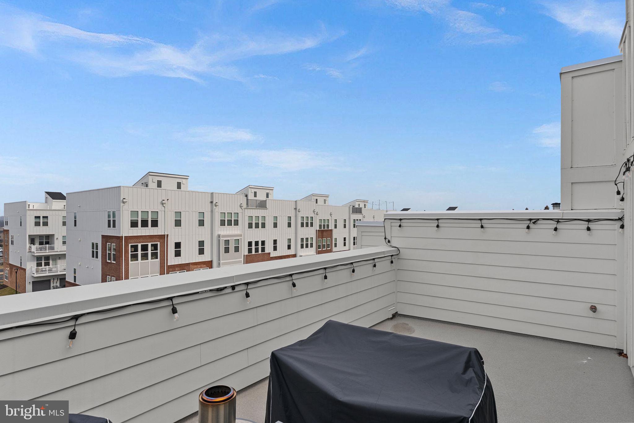 BELMONT OVERLOOK - Residential