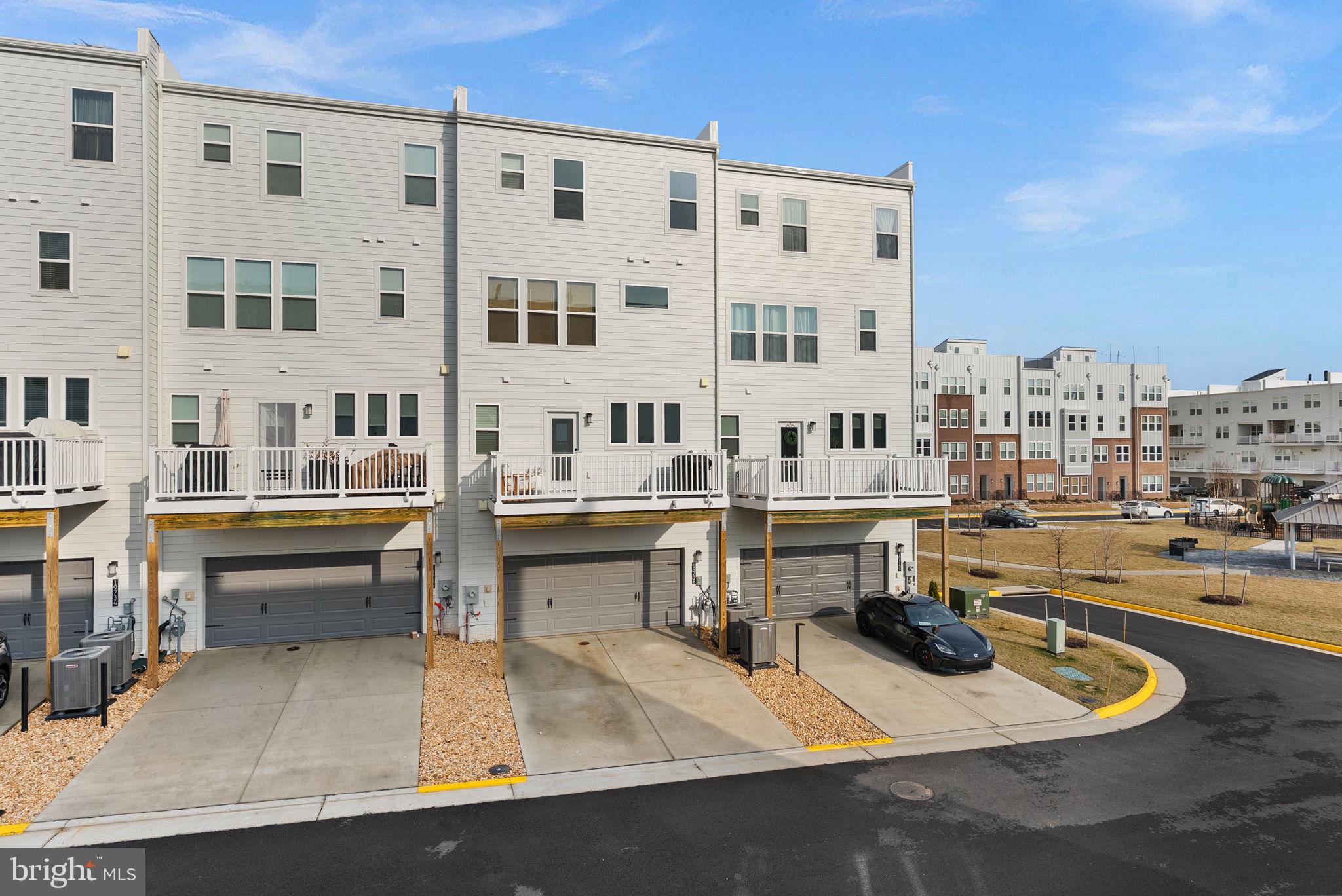 BELMONT OVERLOOK - Residential