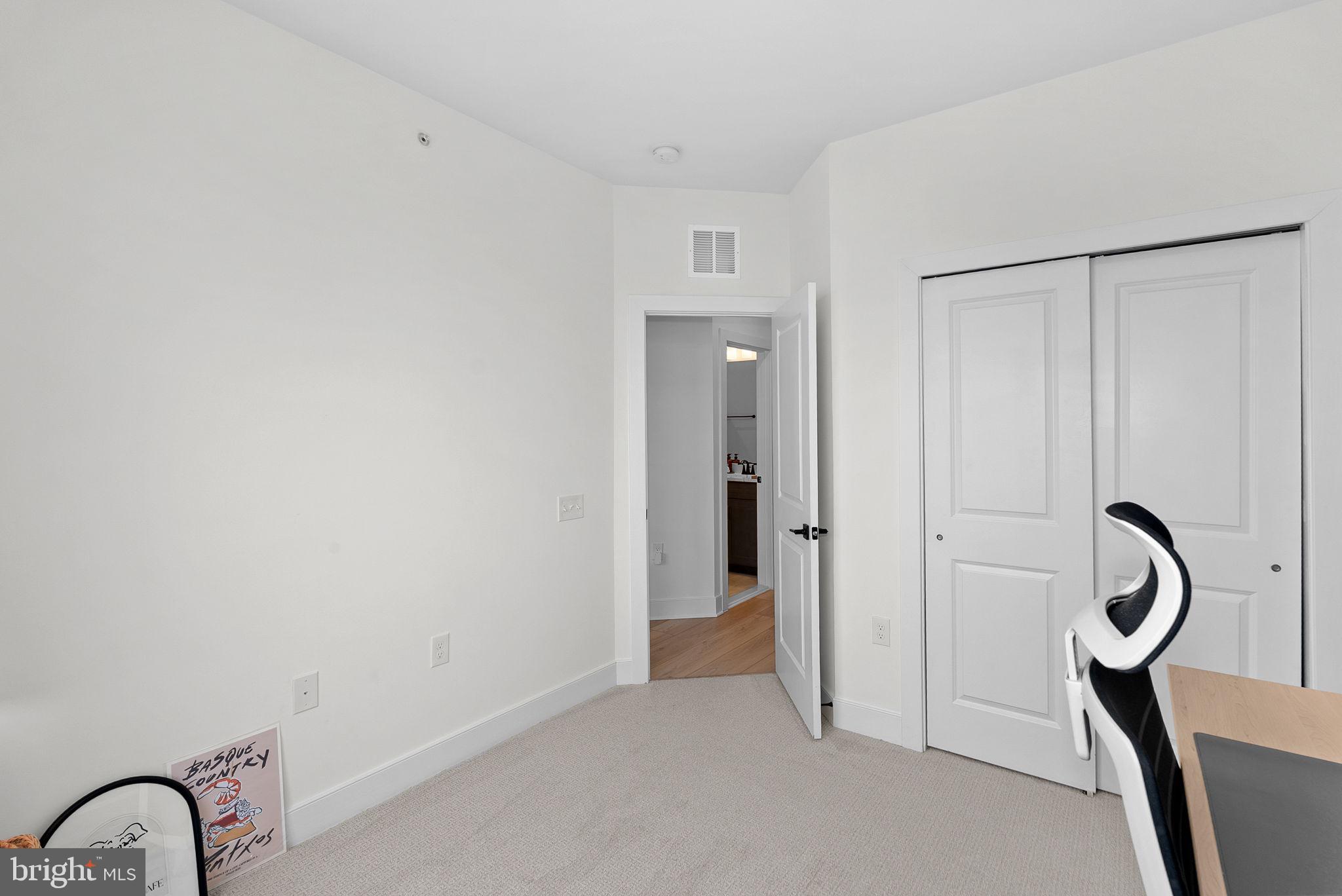 BELMONT OVERLOOK - Residential