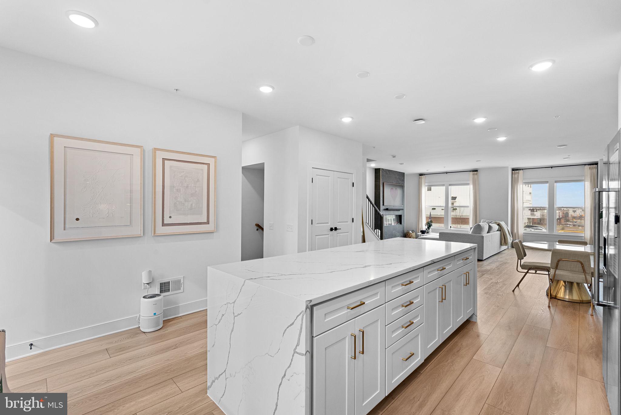 BELMONT OVERLOOK - Residential