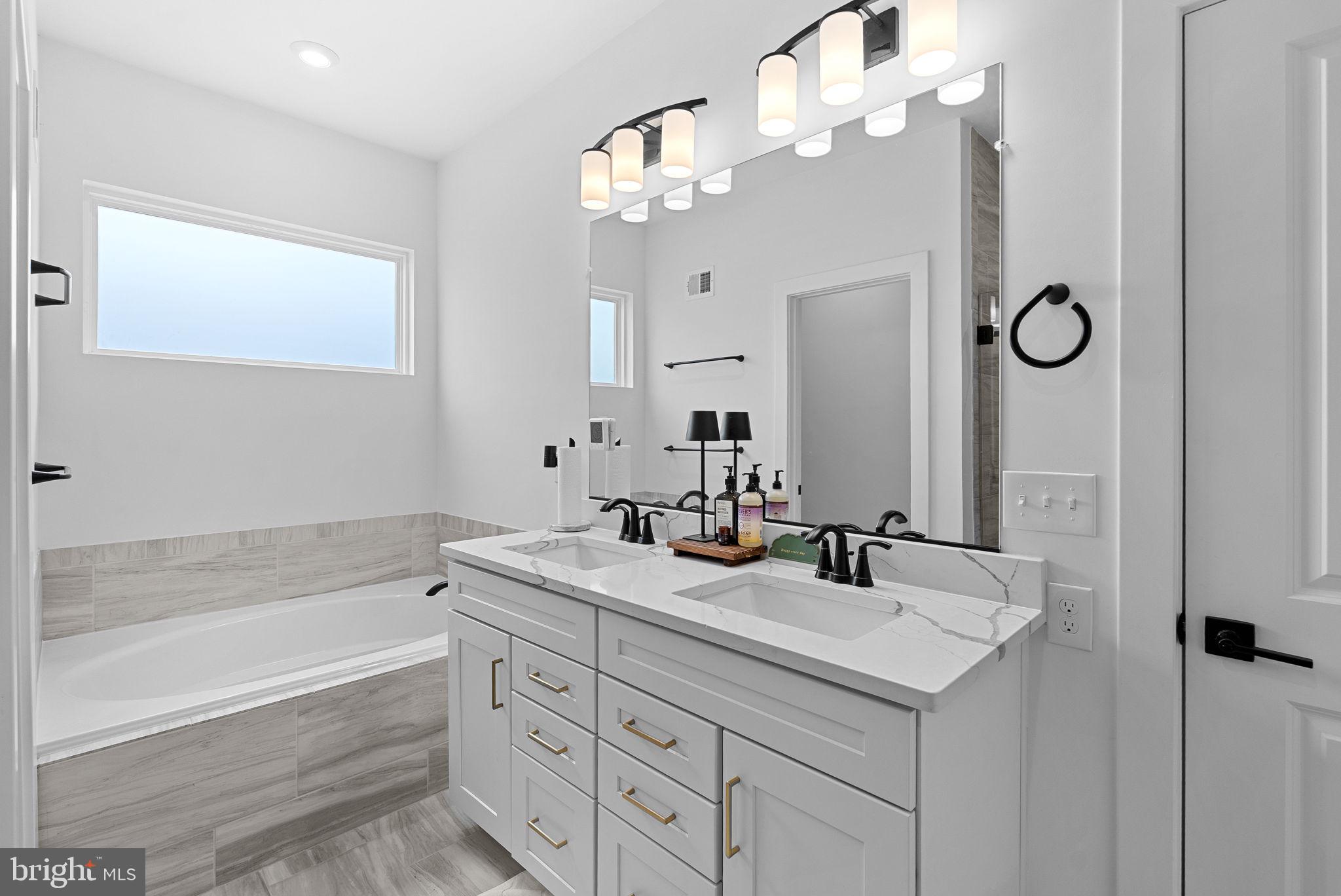 BELMONT OVERLOOK - Residential