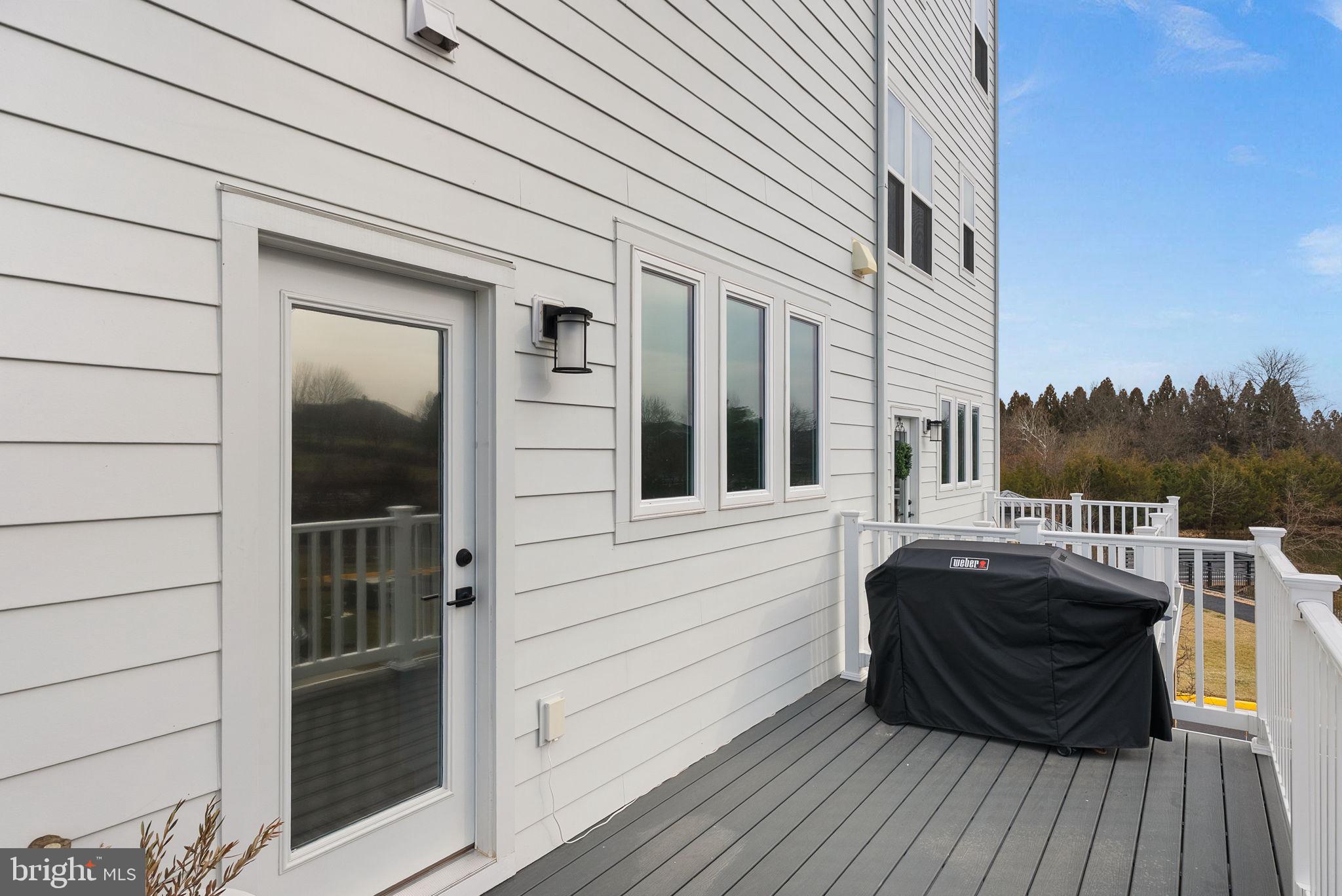 BELMONT OVERLOOK - Residential