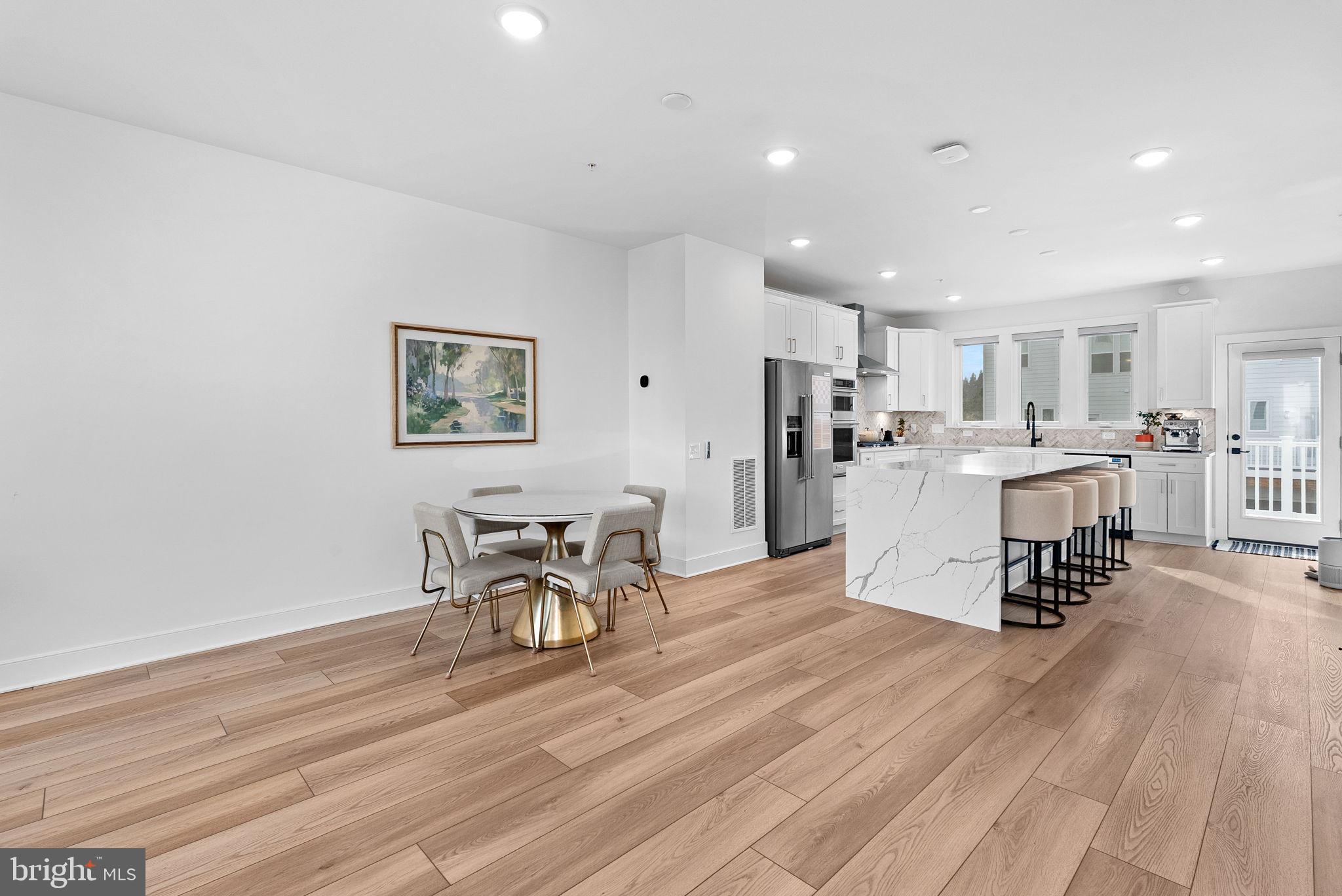 BELMONT OVERLOOK - Residential