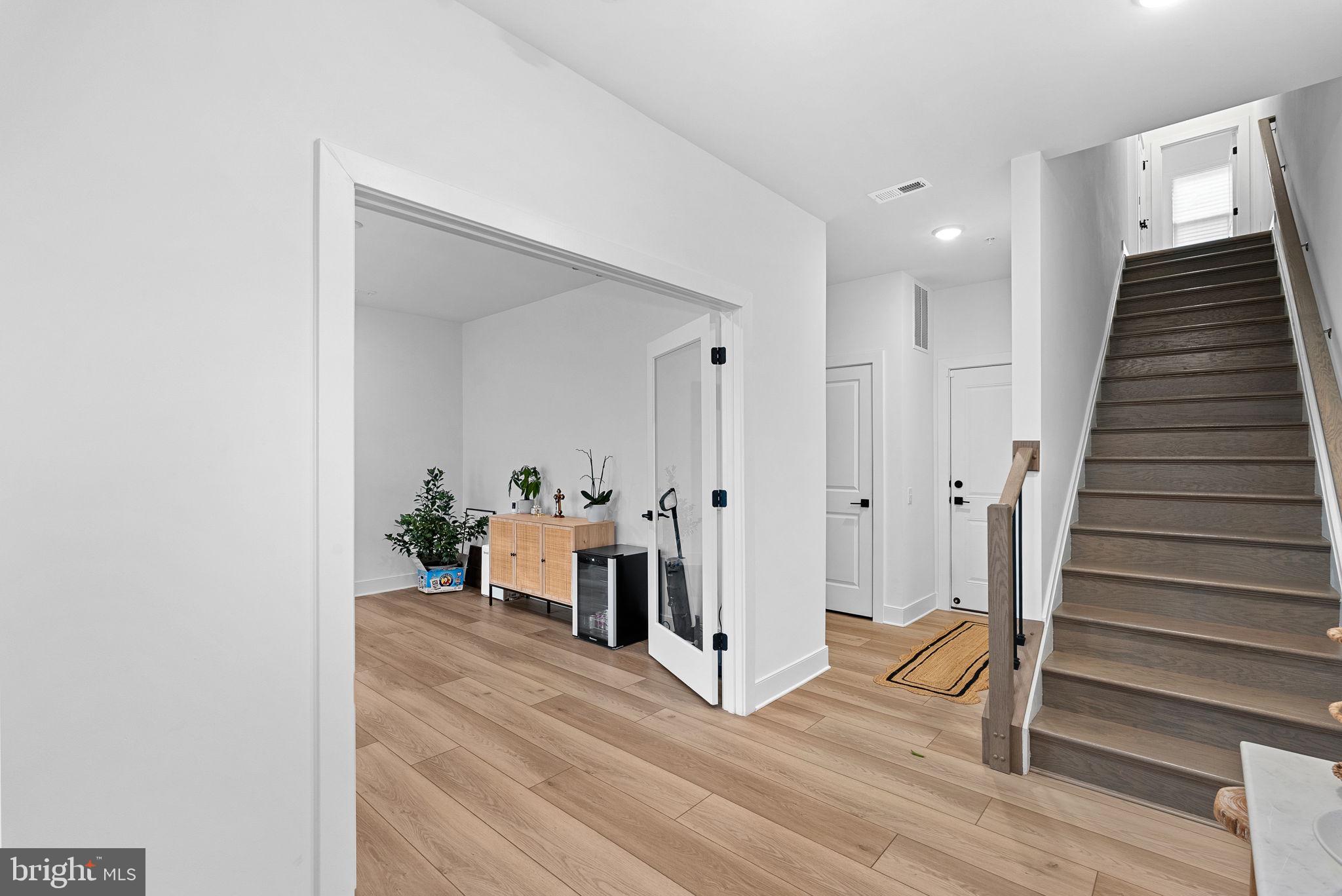 BELMONT OVERLOOK - Residential