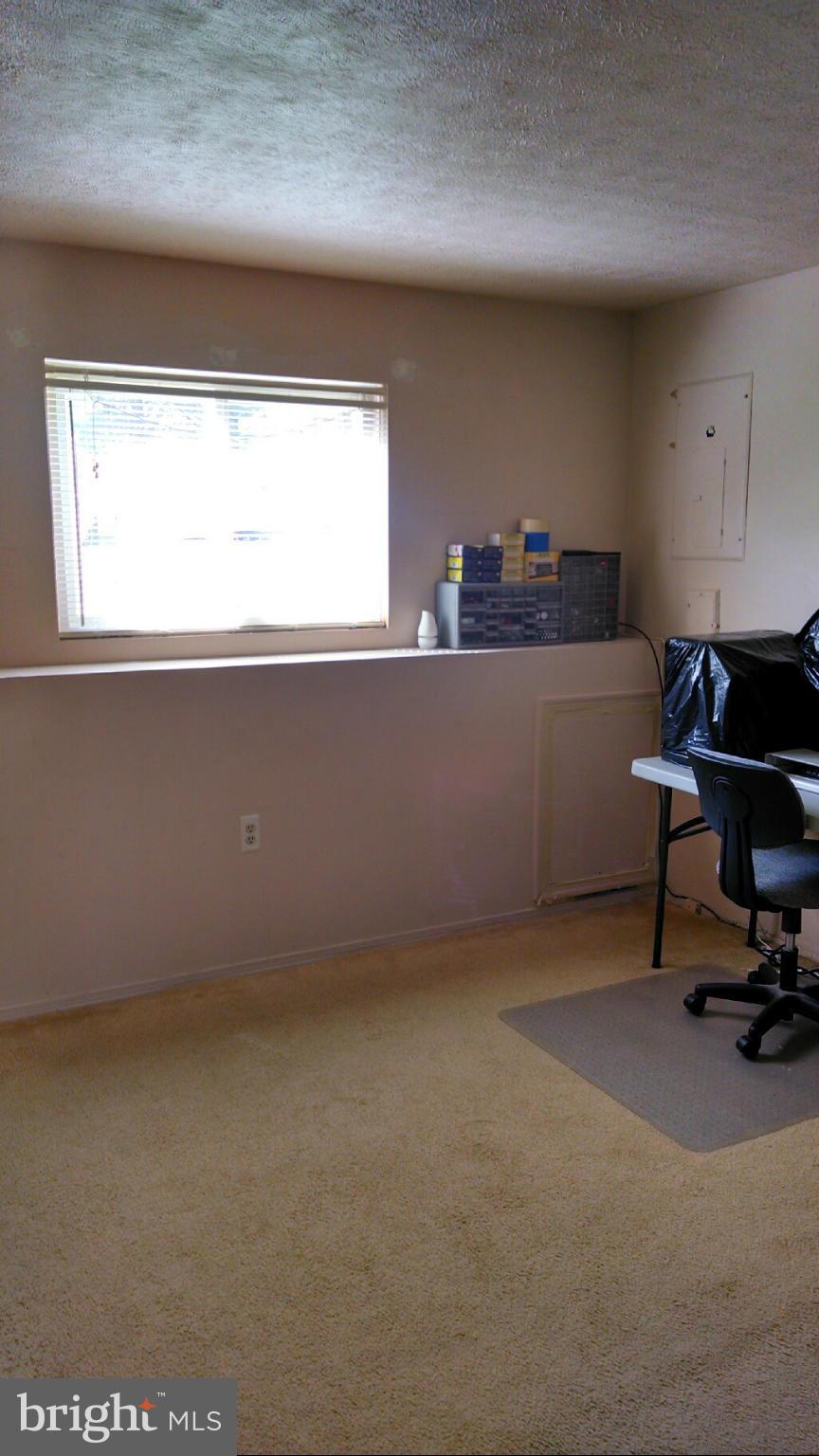 ULMSTEAD GARDENS - Residential