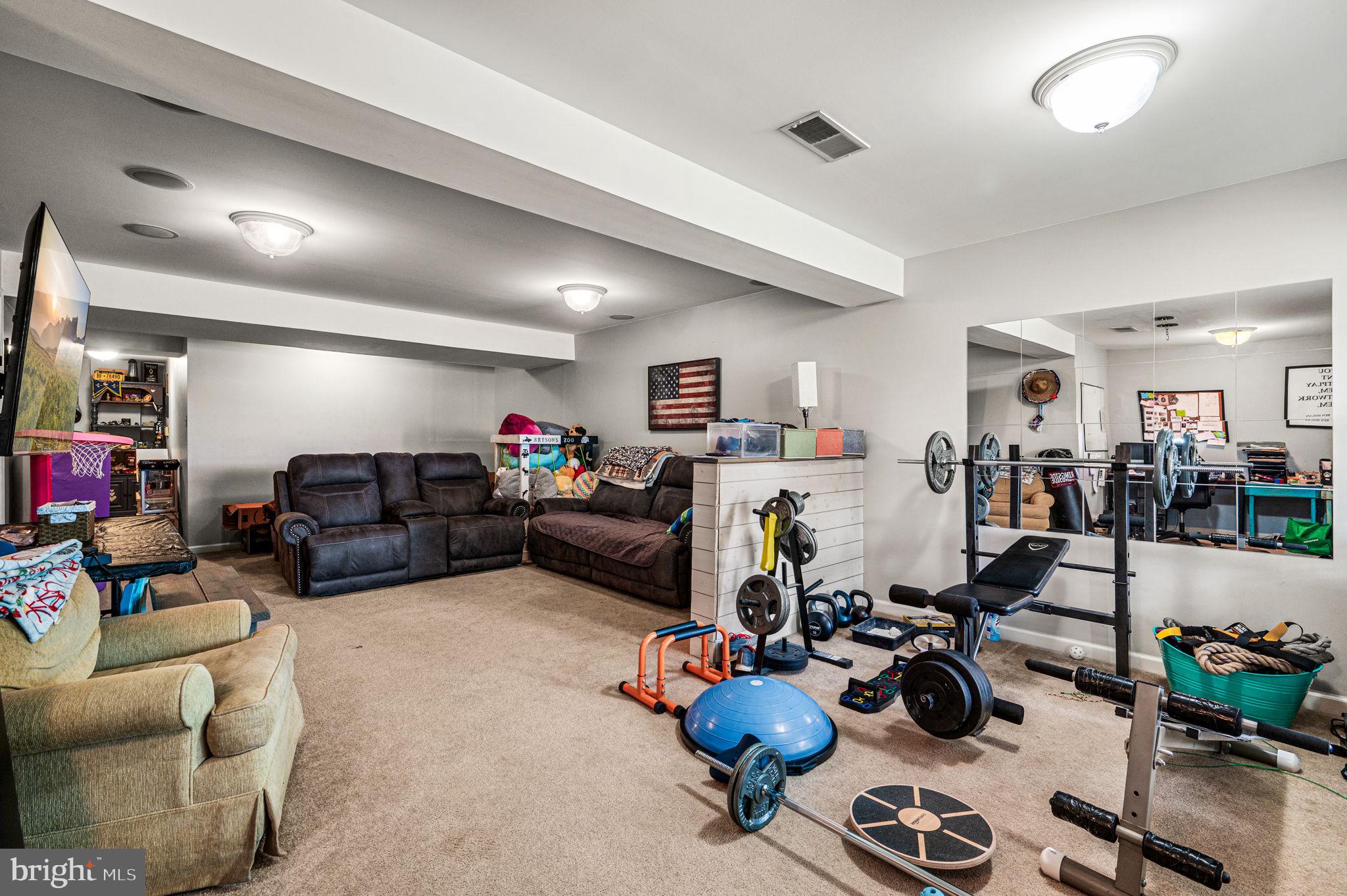 WINDLESTRAE - Residential