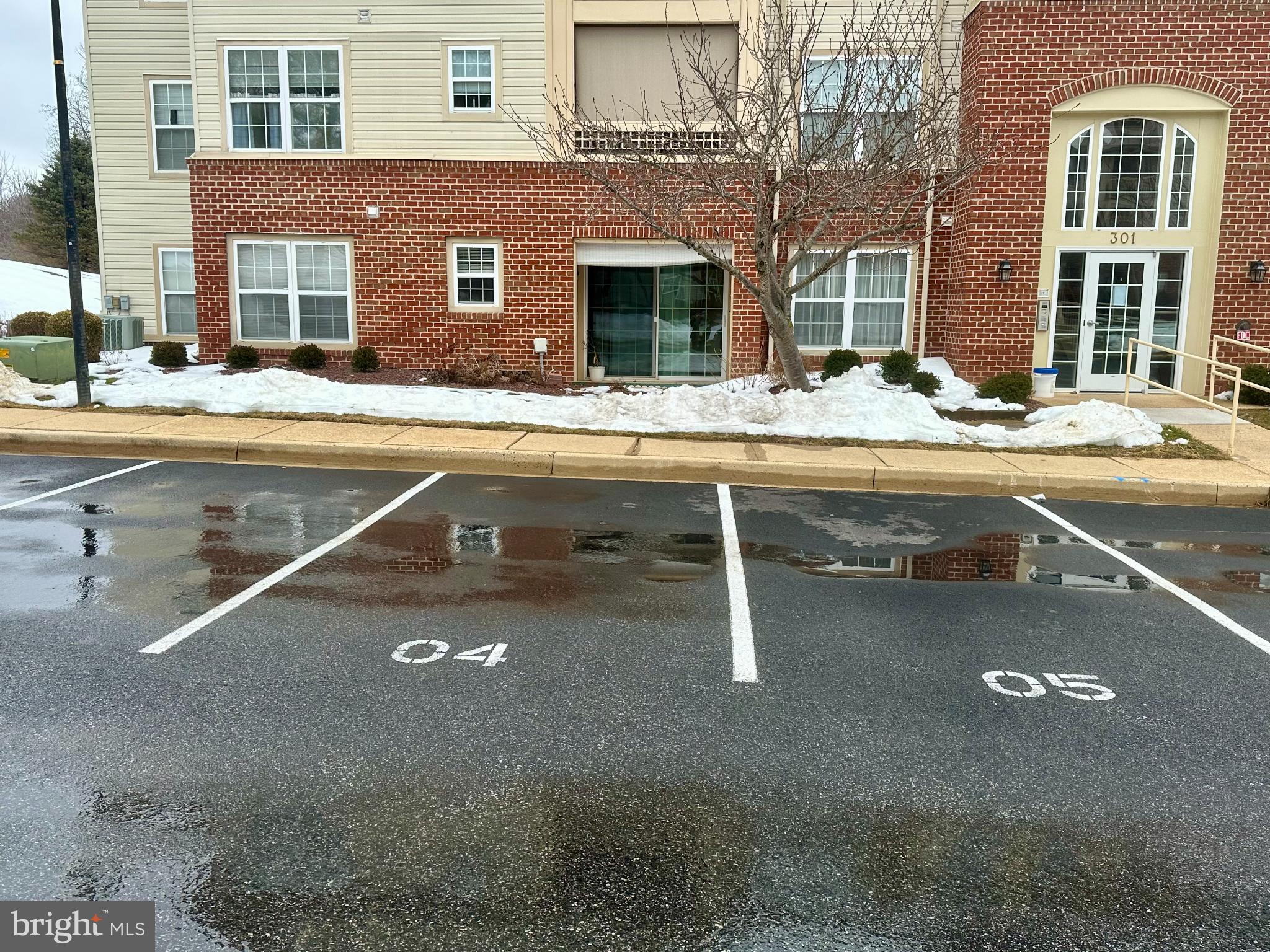 THE LAURELS - Residential