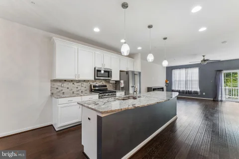 320 Mount Vernon Avenue, Odenton, MD 21113 - #: MDAA2156994