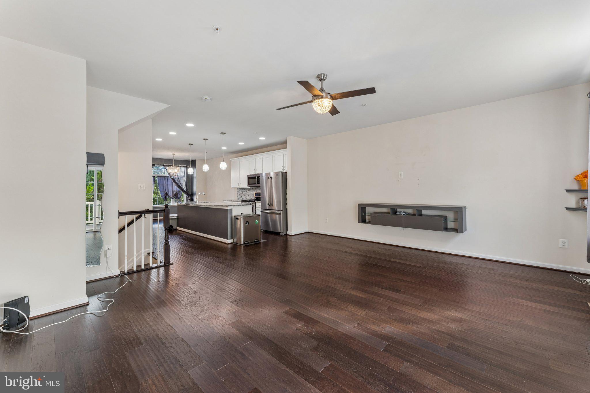 320 MOUNT VERNON AVENUE
