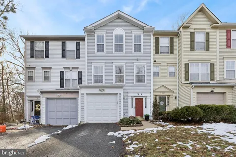 7919 Fox Park Court, Clinton, MD MLS: MDPG2149800