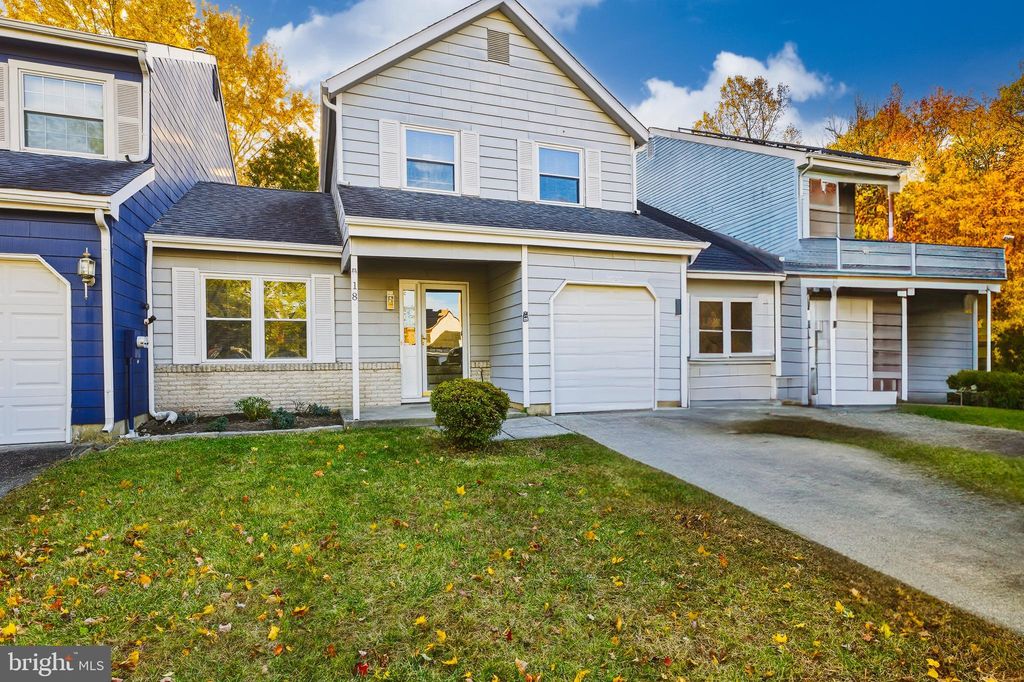 Photo of 18 Madison Street, SWEDESBORO, NJ 08085 (MLS # NJGL2065842)