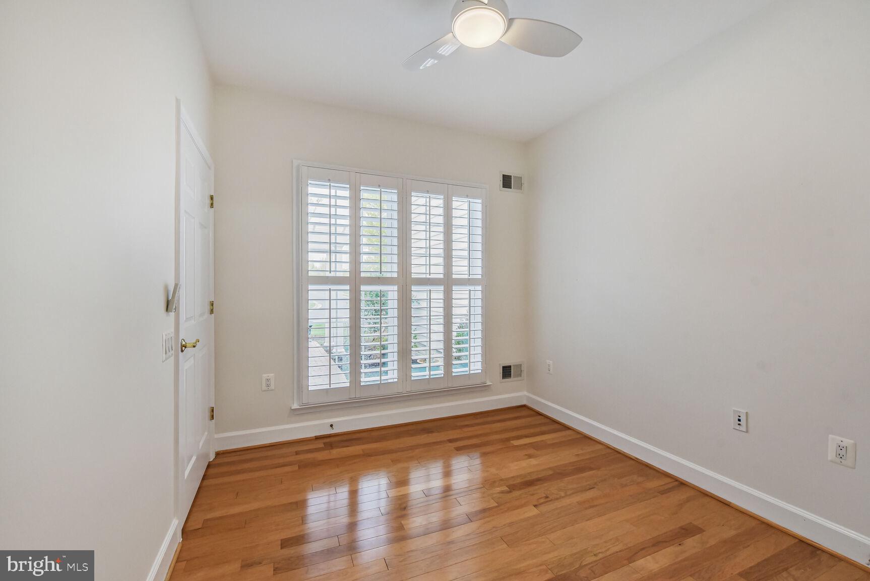 POTOMAC GREEN - Residential