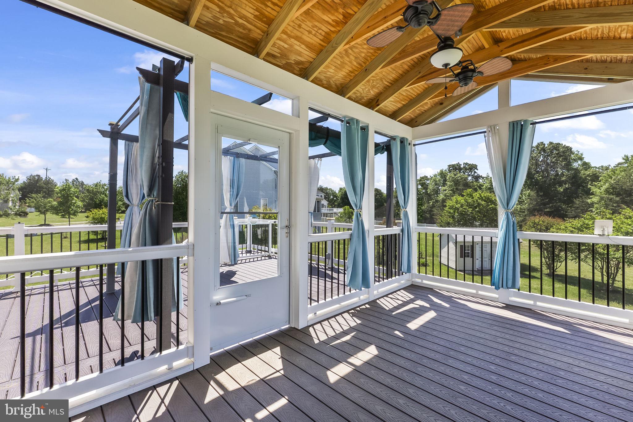 WASHINGTON OVERLOOK - Residential