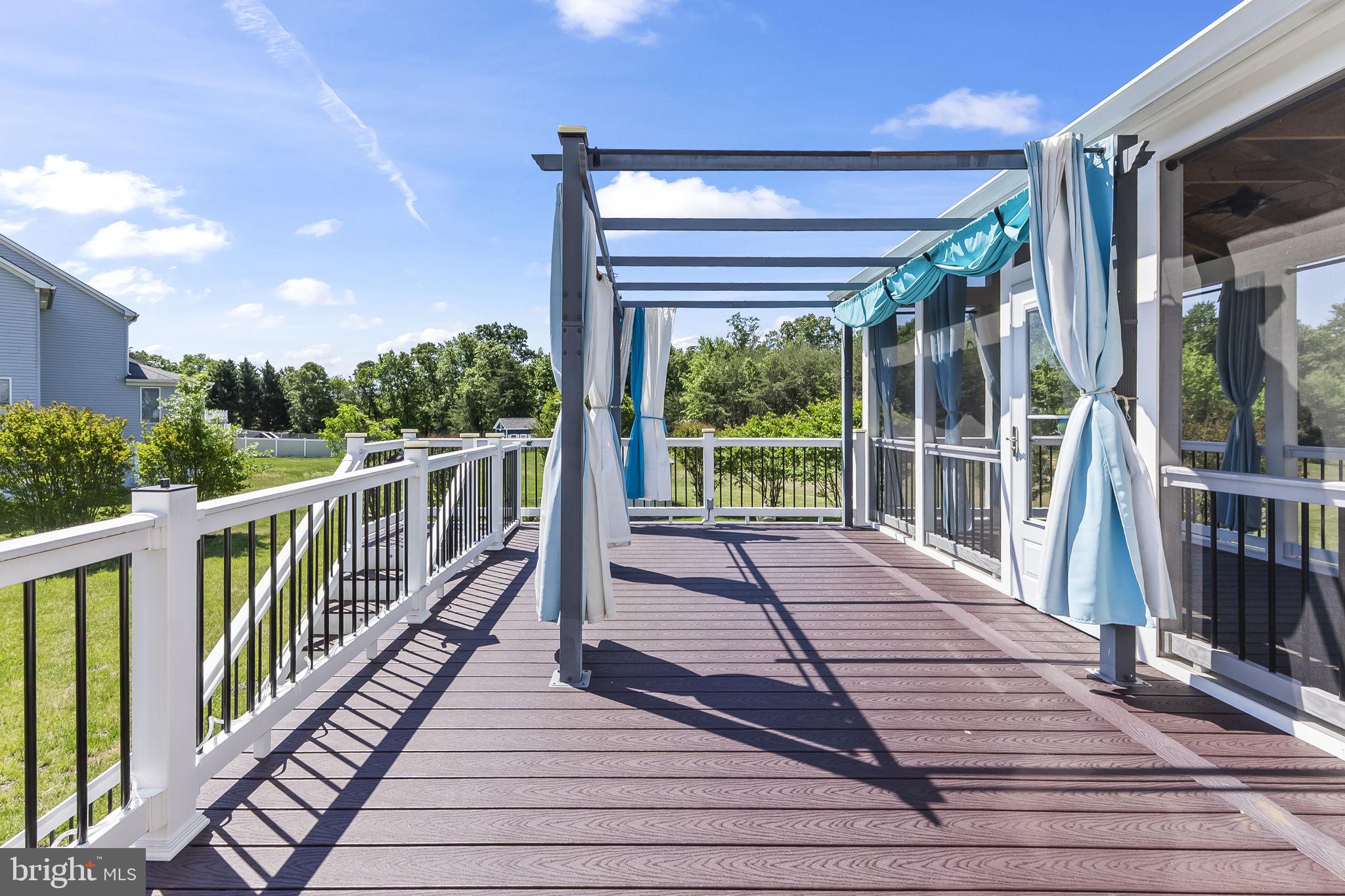 WASHINGTON OVERLOOK - Residential