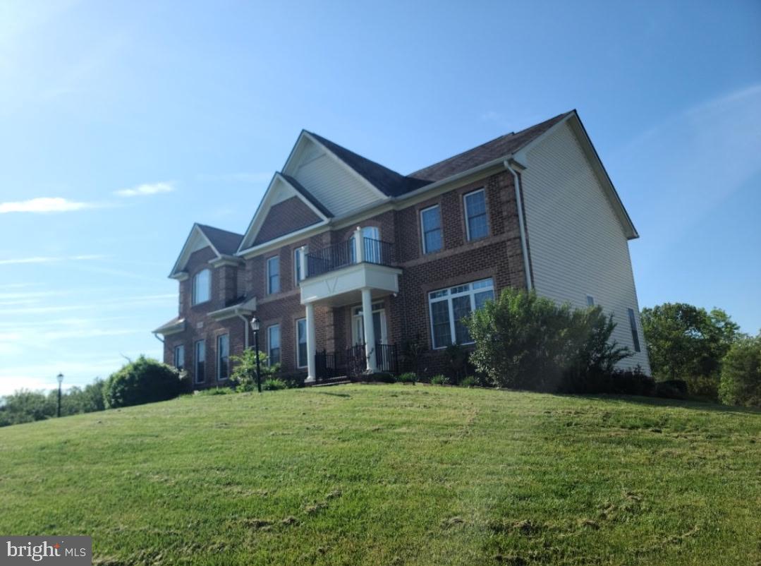 WASHINGTON OVERLOOK - Residential