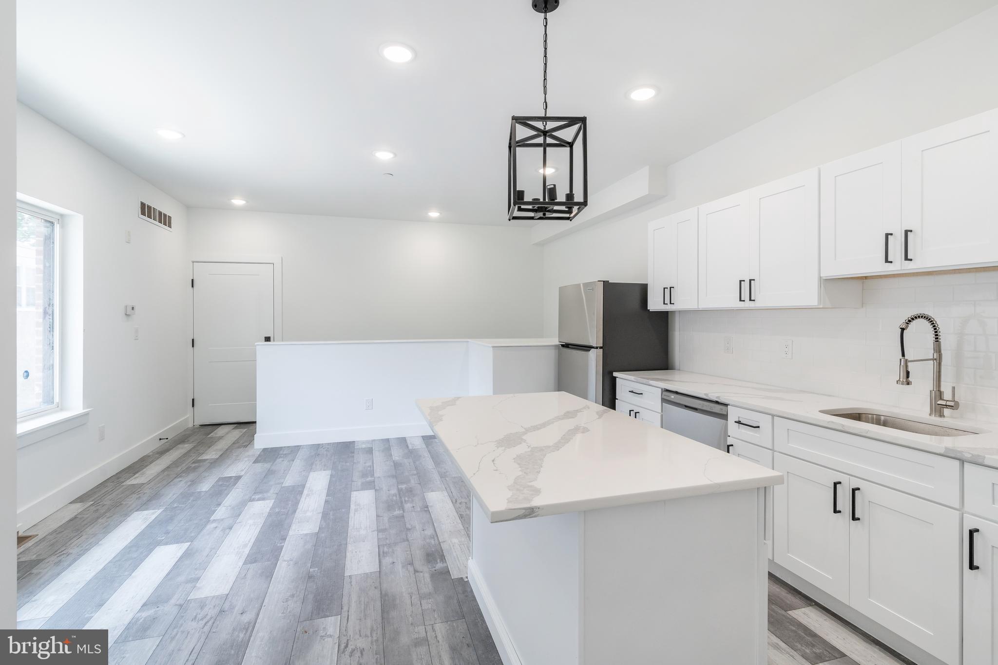 BELMONT - Residential Income