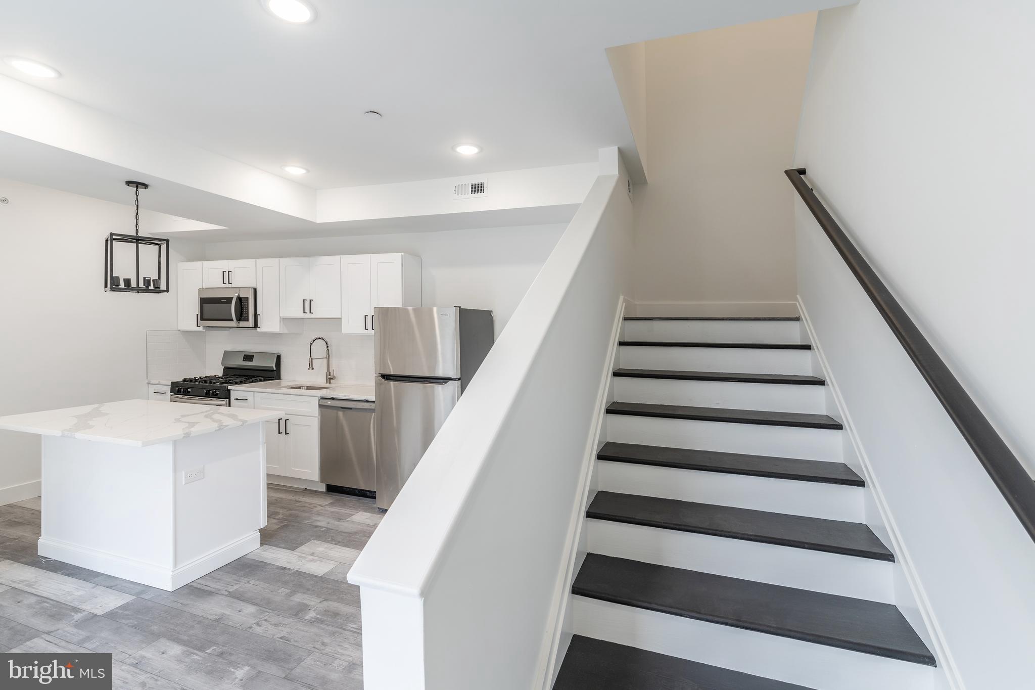 BELMONT - Residential Income