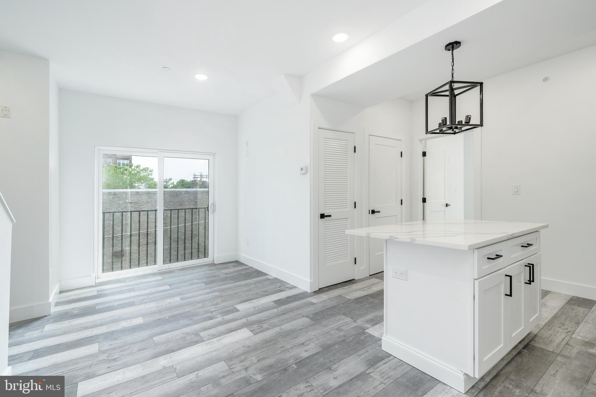 BELMONT - Residential Income