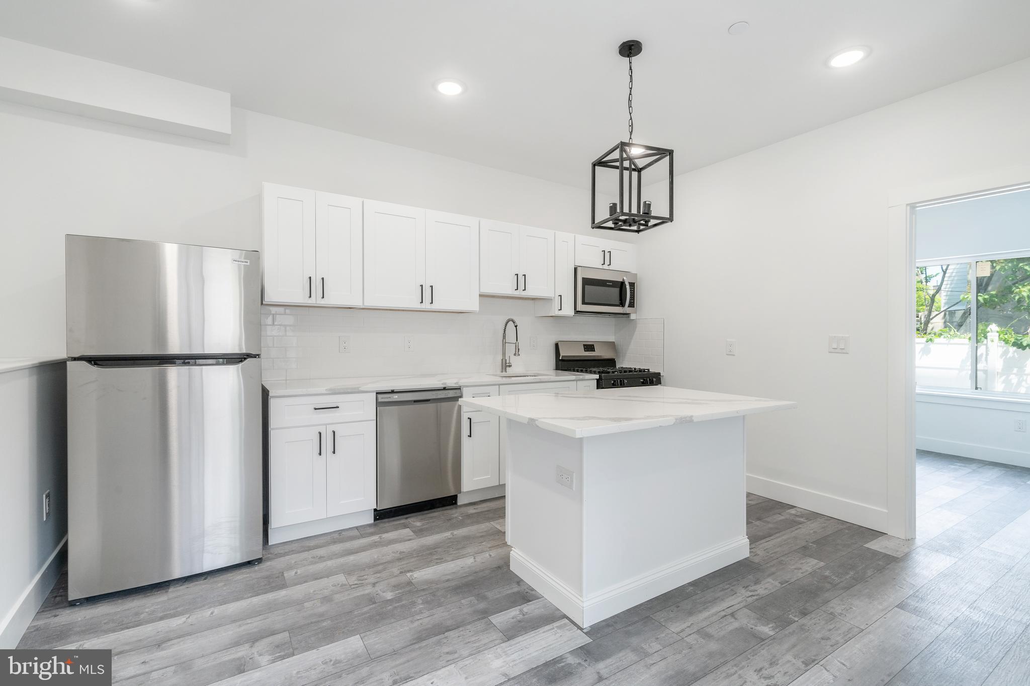 BELMONT - Residential Income