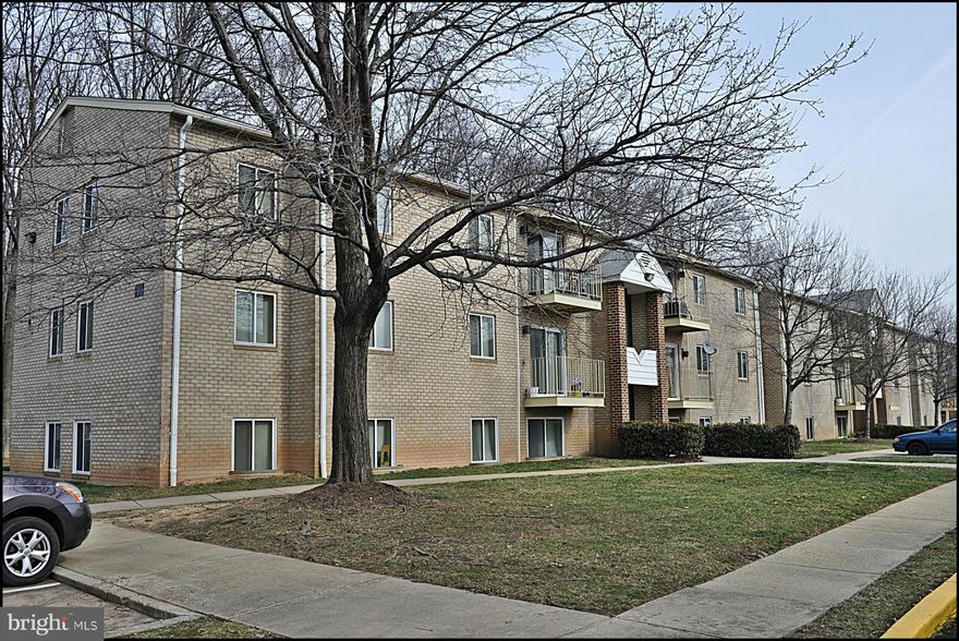 55 unit low-income garden-style apartment community. Encumbered by land lease expiring Oct. 2046 - conveys with sale. Fairfax County receives all rents from apartments & pays all expenses. Property owner only receives rent from land lease.  5 buildings on 3.5 acres. Potential for great appreciation in property value, when land lease expires.