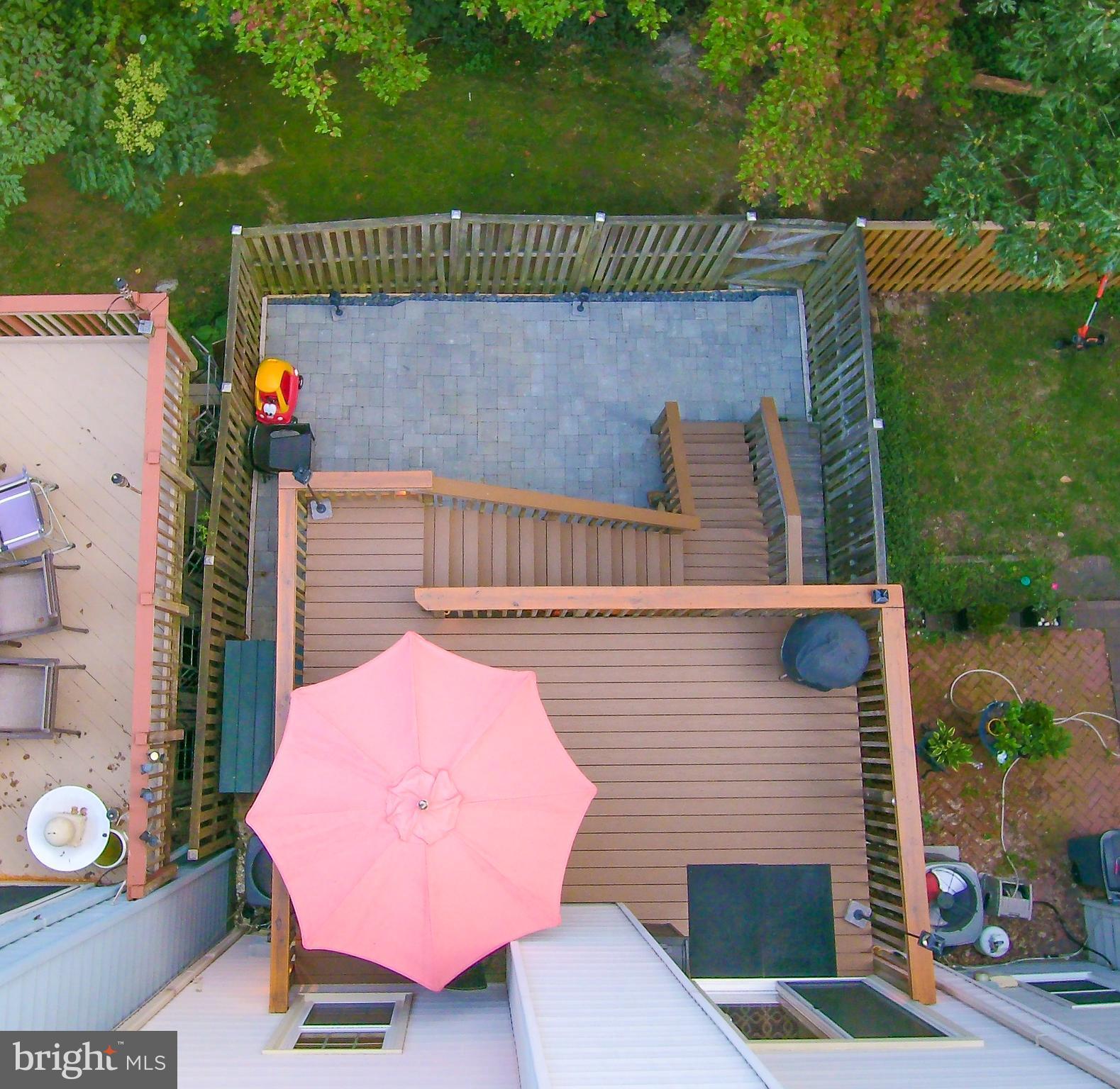 SPRING WOODS - Residential