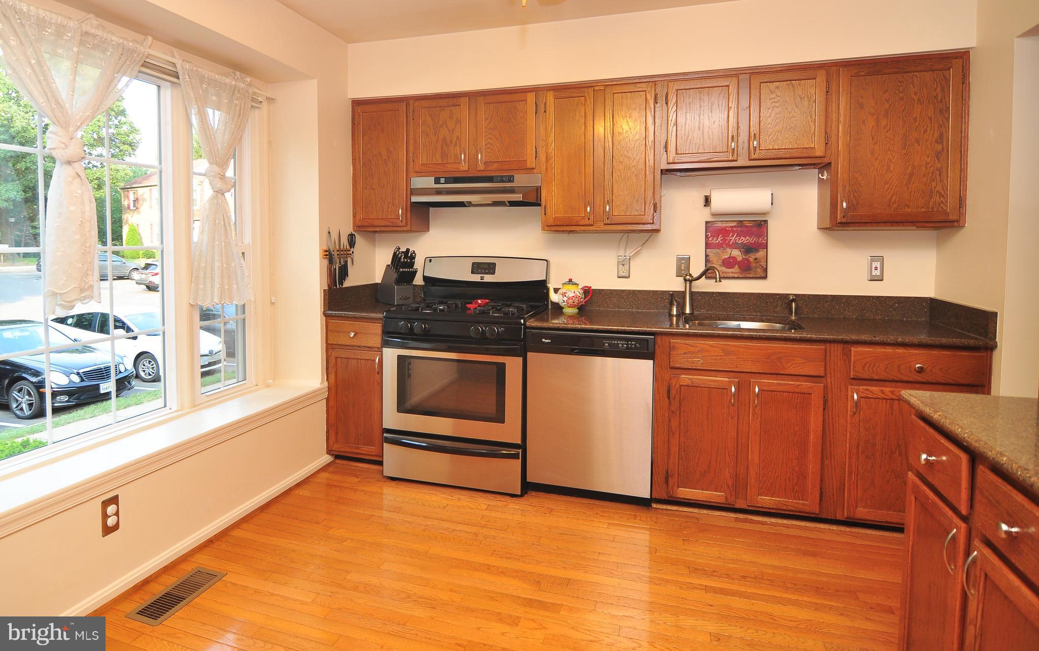 SPRING WOODS - Residential