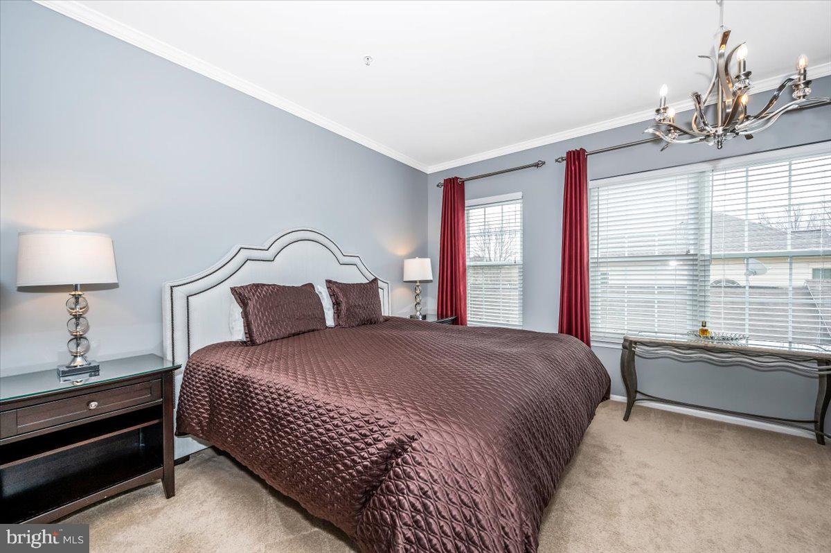 LAKELANDS - Residential