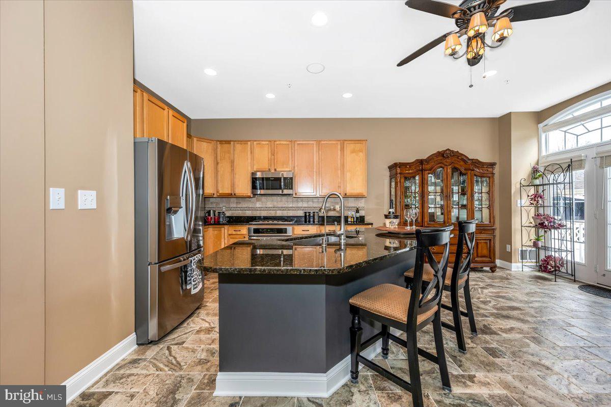 LAKELANDS - Residential