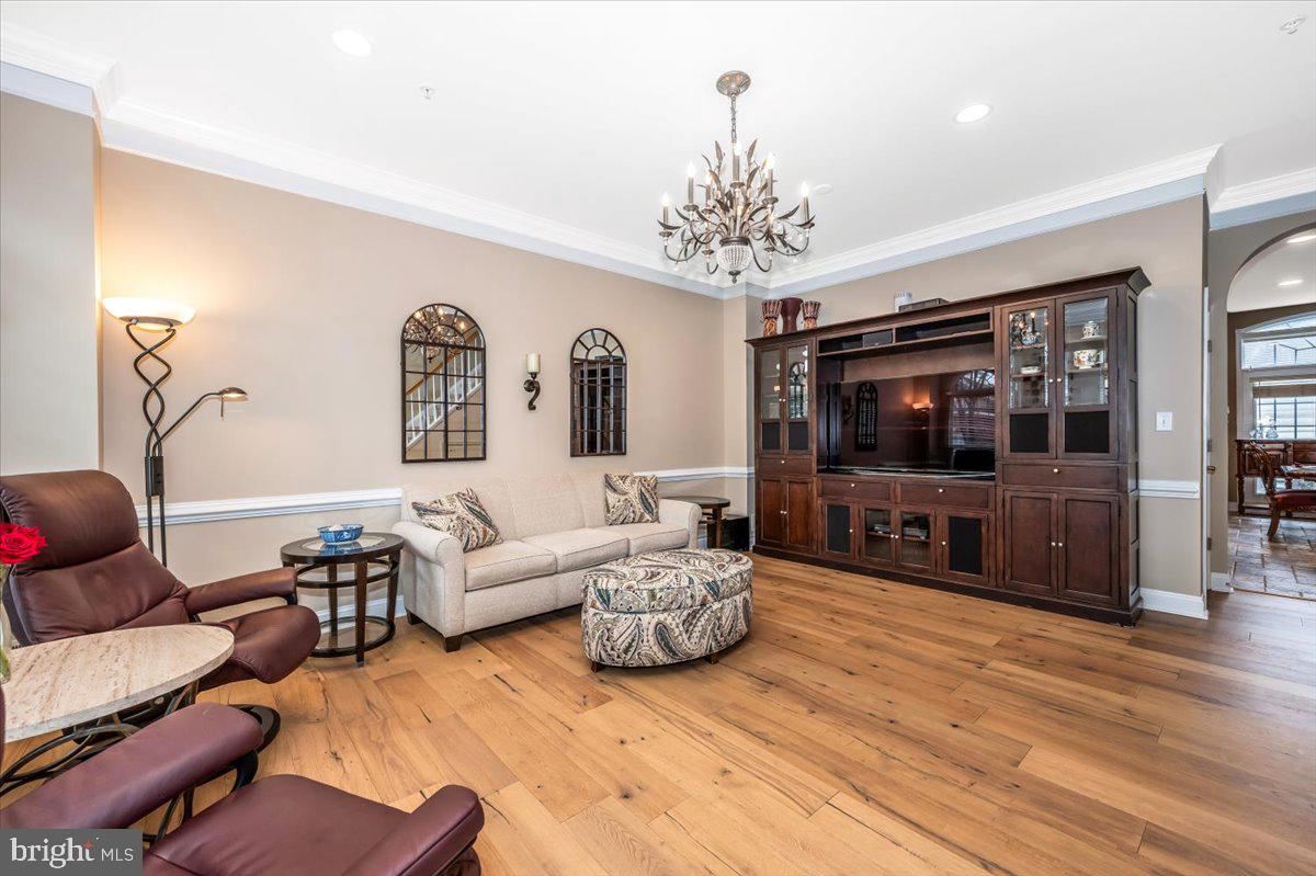 LAKELANDS - Residential