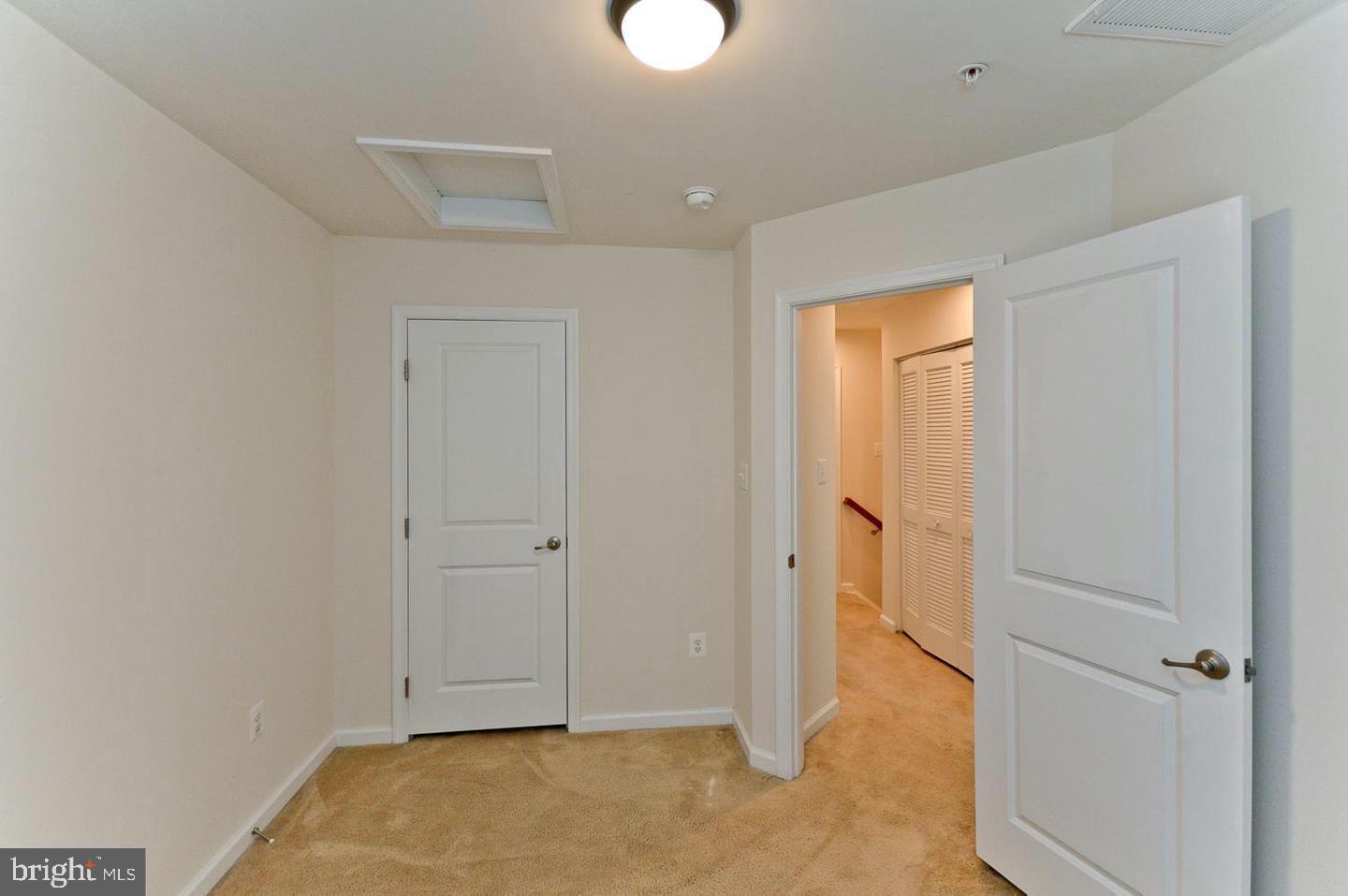 FIELDSIDE AT ST CHARLES - Residential Lease