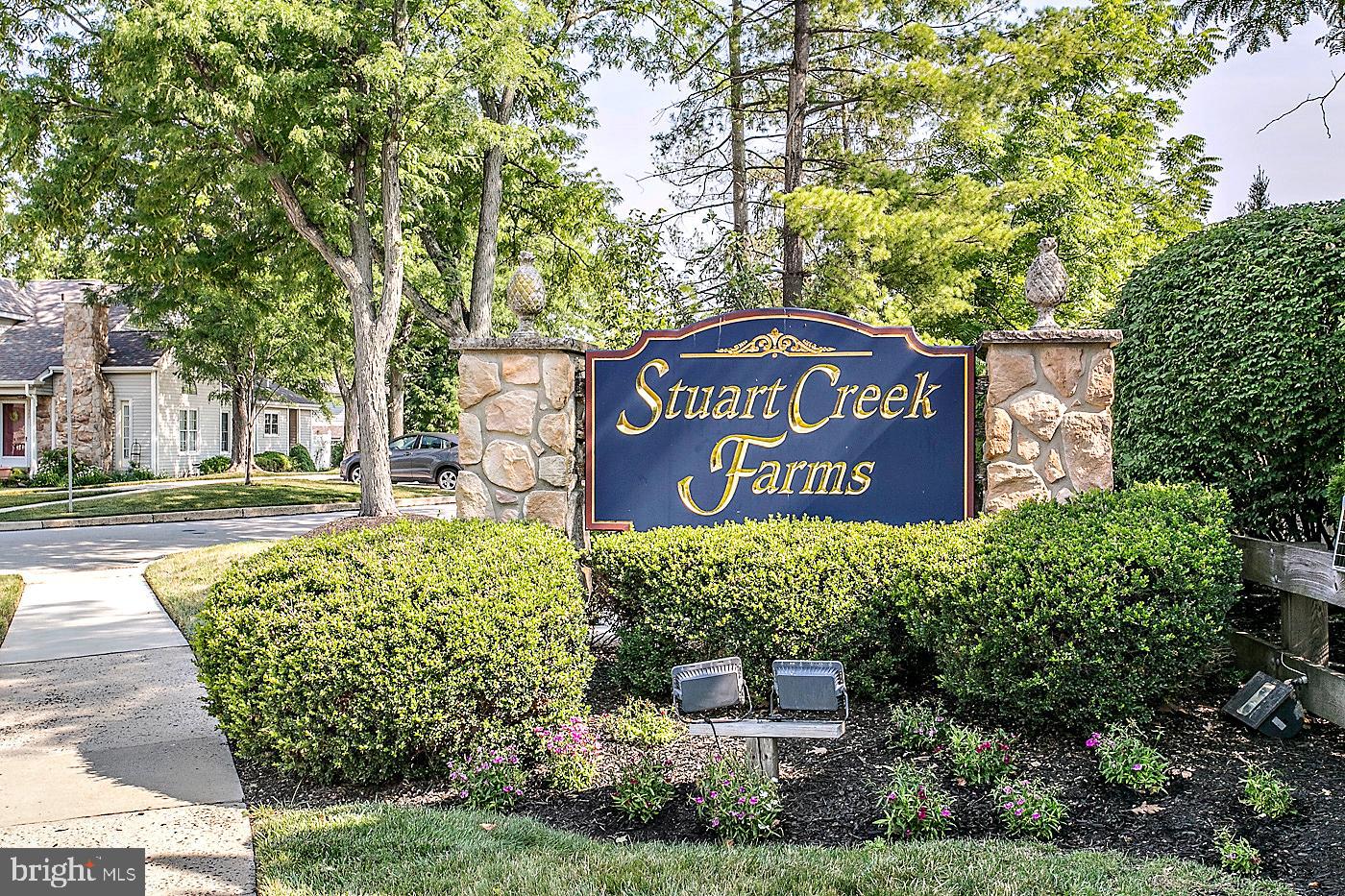 205 TUPELO GROVE