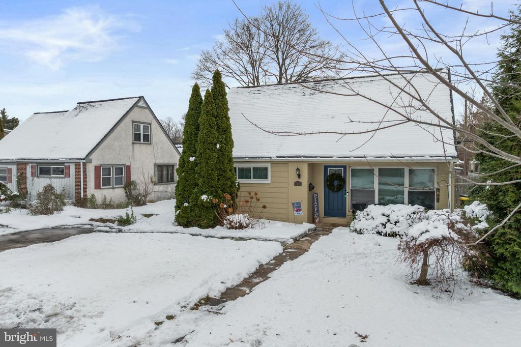 Photo of 116 Whitehall, NORRISTOWN, PA 19403 (MLS # PAMC2163326)