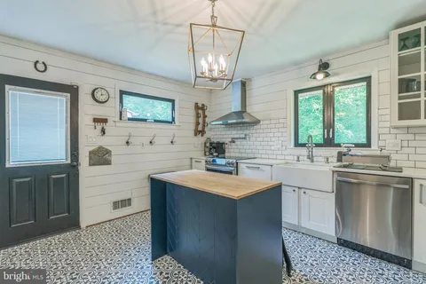 12508 Parker Lane, Clinton, MD 20735 - MLS#: MDPG2152114