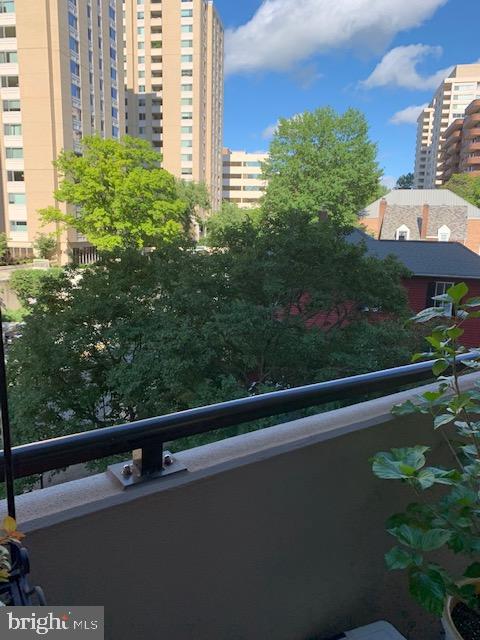 FRIENDSHIP HEIGHTS - Residential Lease