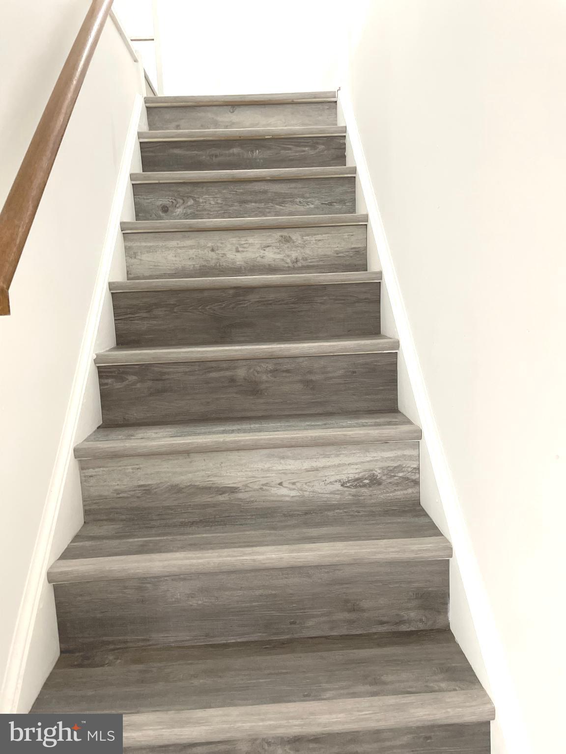 COLONY PARK - Residential