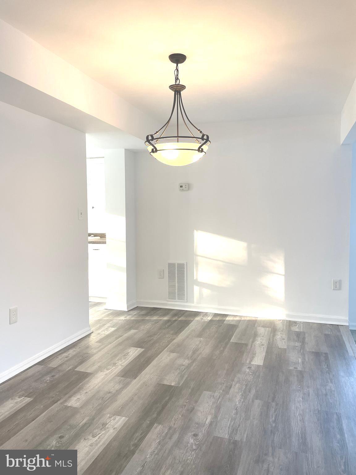 COLONY PARK - Residential