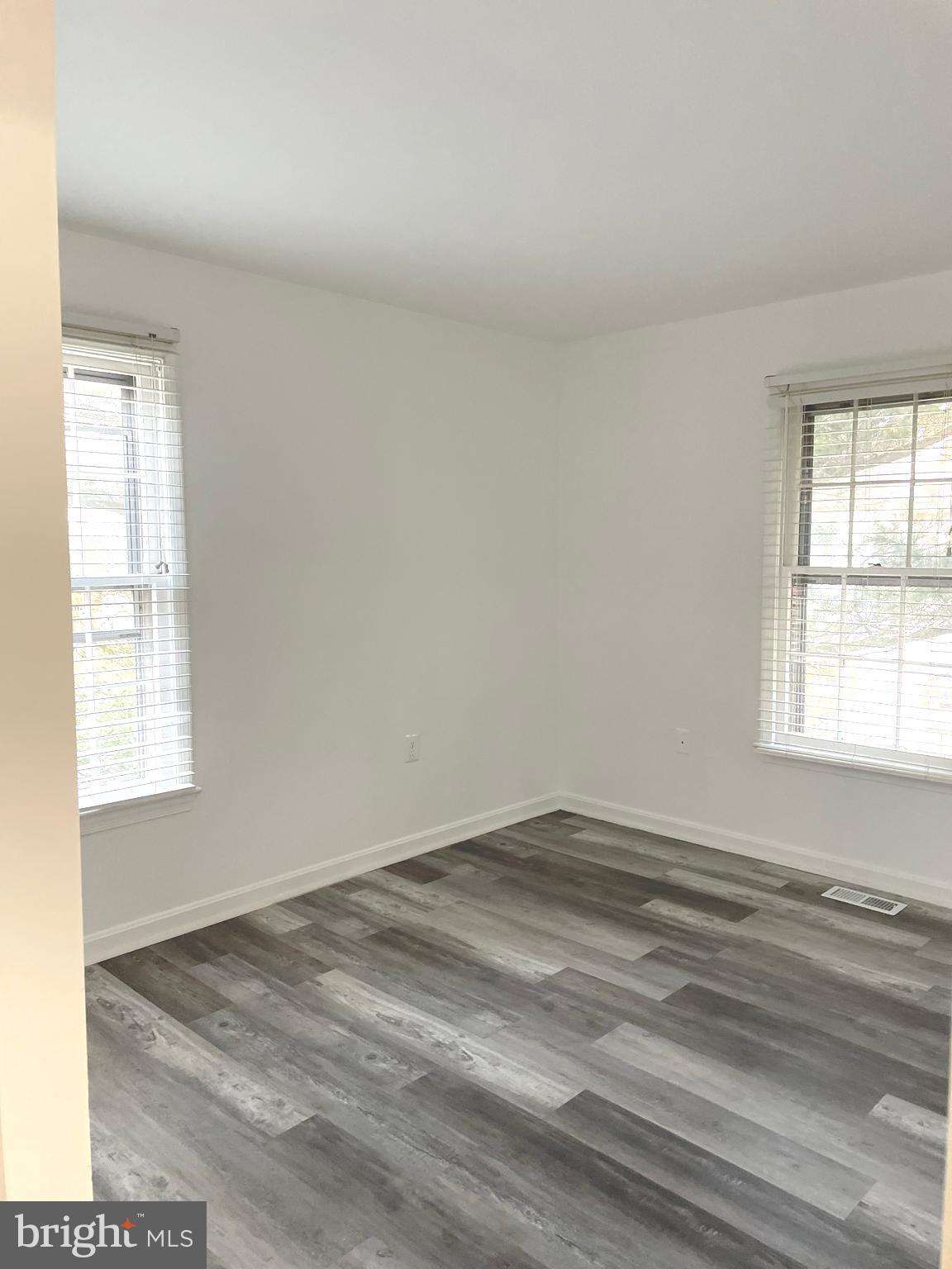 COLONY PARK - Residential