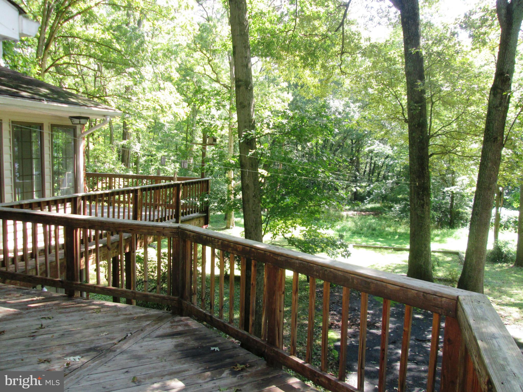 LINCOLNIA PARK - Residential Lease