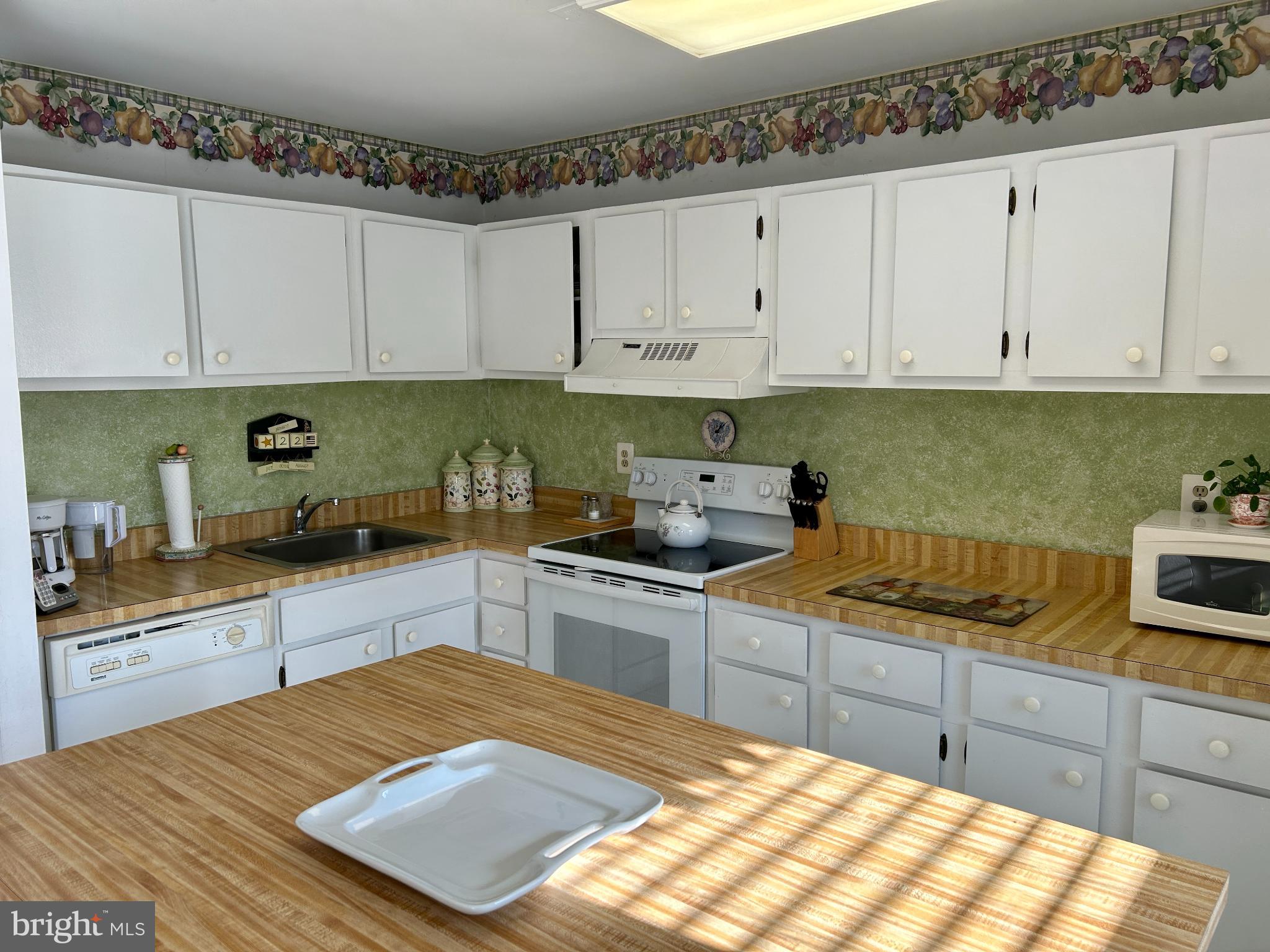 LAFAYETTE HILL - Residential